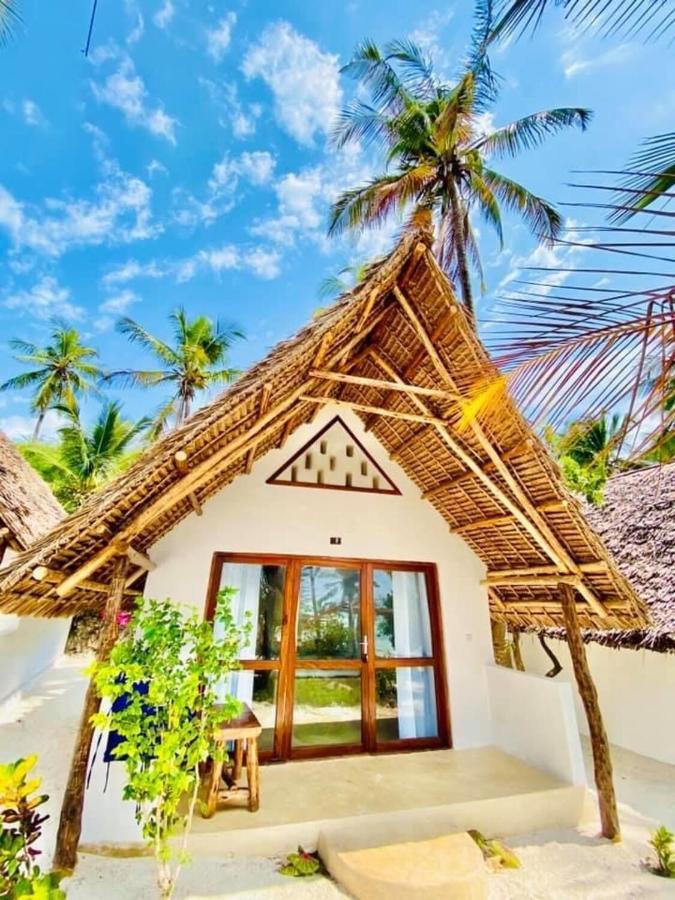 Mnana Beach Bungalows Pingwe Buitenkant foto